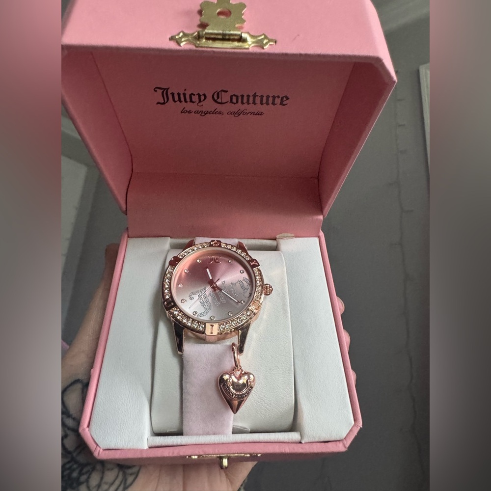 Juicy Couture Velvet Charm Watch NWT NIB adjustable rose gold pink blush bling